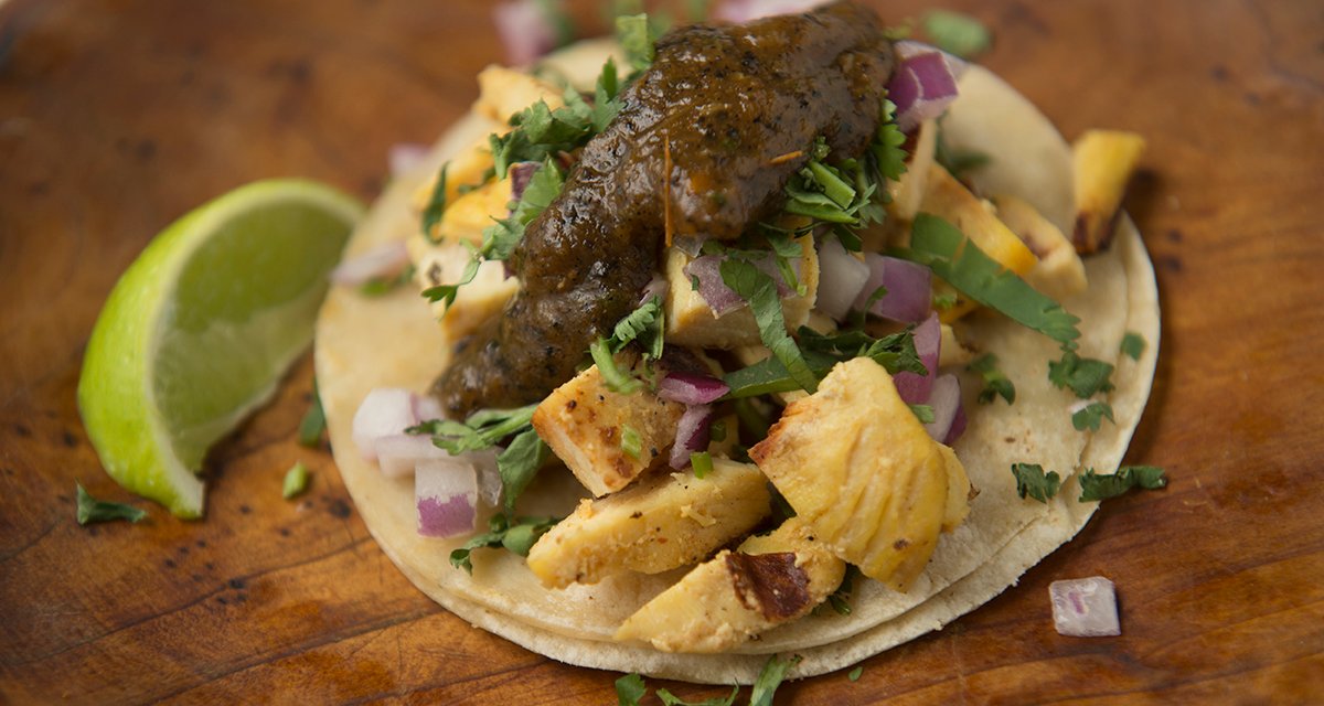 Order Grilled Chicken Taco food online from Jalapeno Pete store, Studio City on bringmethat.com