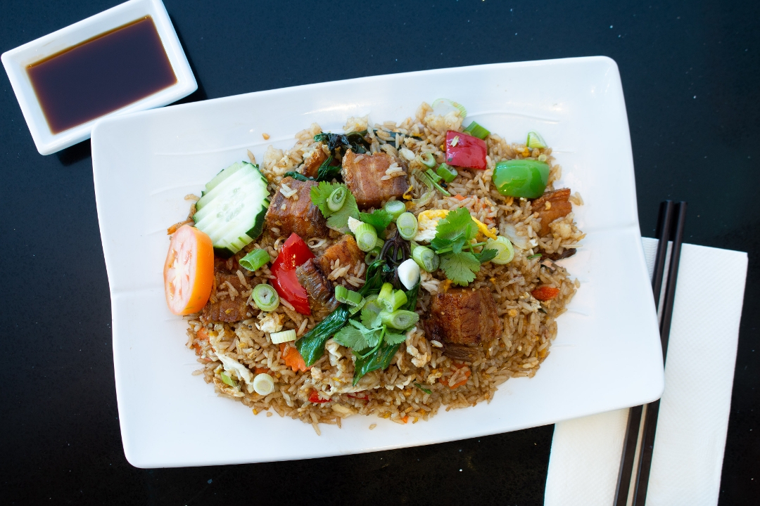 Order Spicy Chili Fried Rice food online from Shandra Thai Cuisine store, Palmdale on bringmethat.com