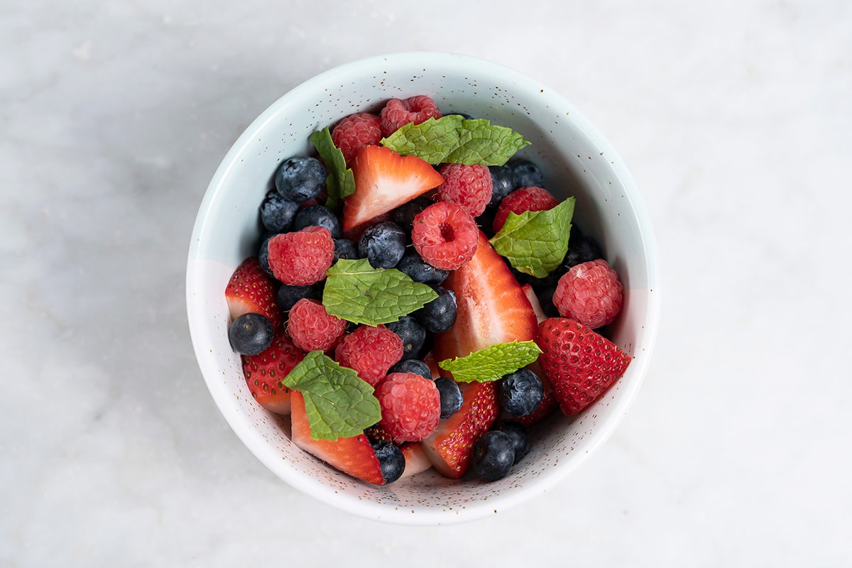 Order Berry Pot food online from Coffee shop store, New York on bringmethat.com