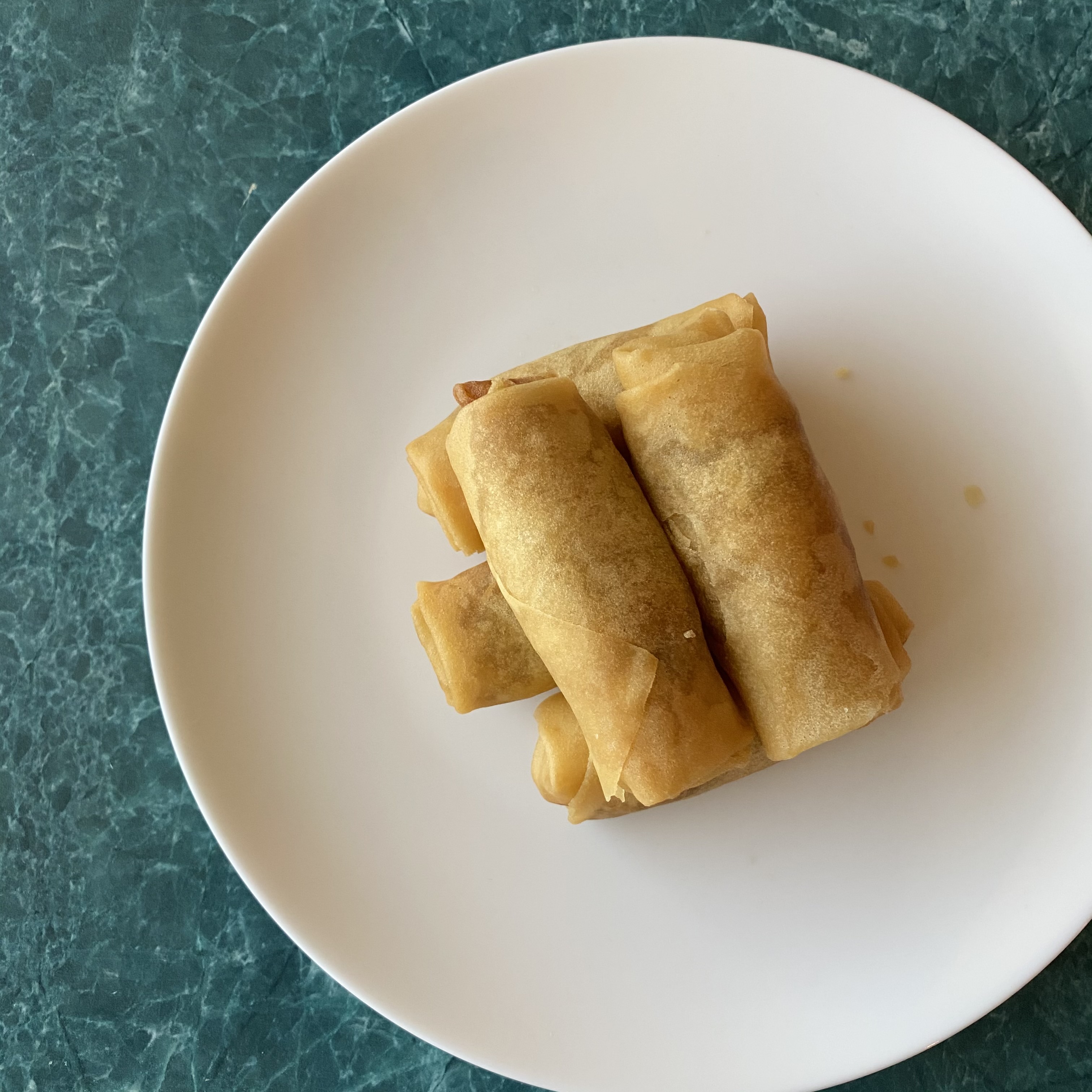 Order Shanghai Spring Roll 菜卷(5pc) food online from Great Buffet store, Chicago on bringmethat.com