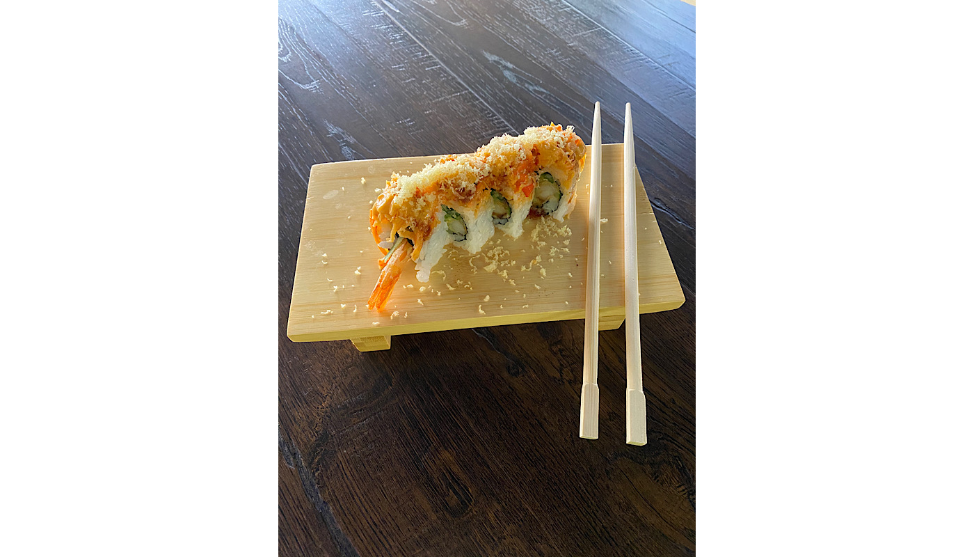 Order Crunchy Crab Roll - 4 Pieces food online from Sushi Train store, Minneapolis on bringmethat.com