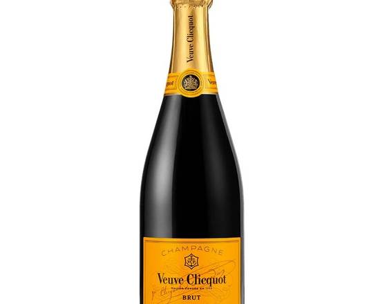 Order Veuve Clicquot Brut 750mL food online from Brothers Wine & Liquor store, Copiague on bringmethat.com