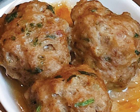 Order 陳皮牛肉丸 (M) Beef Balls  3pcs      food online from New Fusion store, Arcadia on bringmethat.com