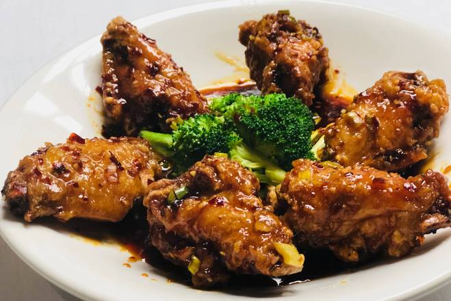 Order Spicy Wings   鸡翅 food online from Koi Fine Asian Cuisine & Lounge store, Evanston on bringmethat.com