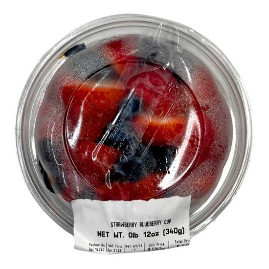 Order Strawberry Blueberry Cup (12 oz) food online from Safeway store, Woodbridge on bringmethat.com