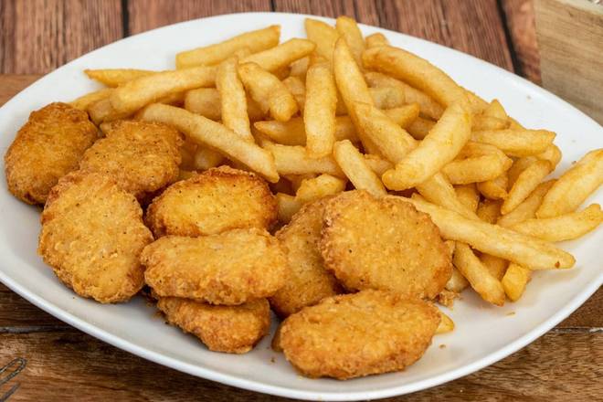 Order Chicken Nuggets (7 pcs) & Fries food online from Hip Hop Fish & Chicken store, Clinton on bringmethat.com