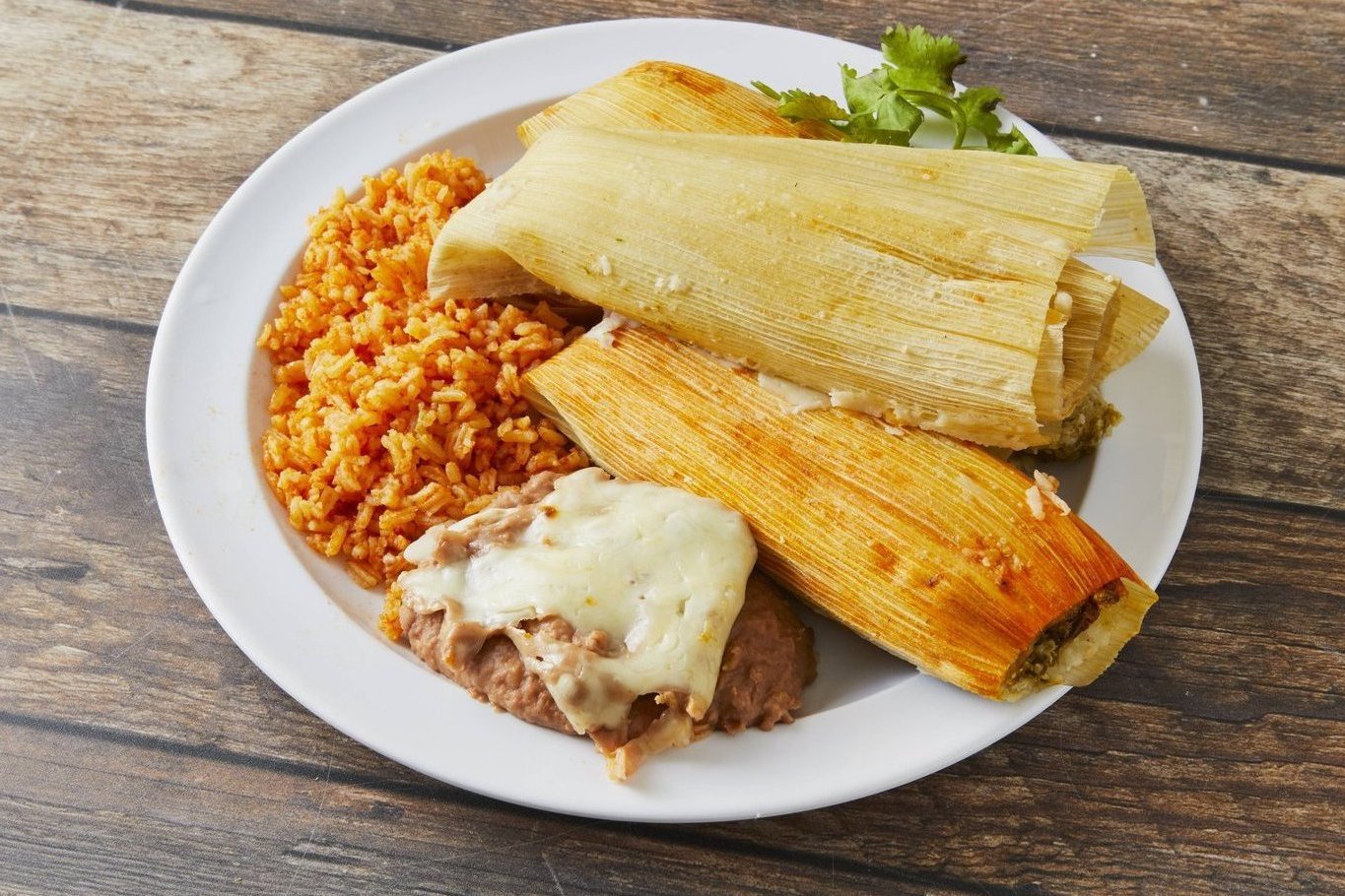 Order Tamale Plate food online from Taco Burrito King store, Chicago on bringmethat.com