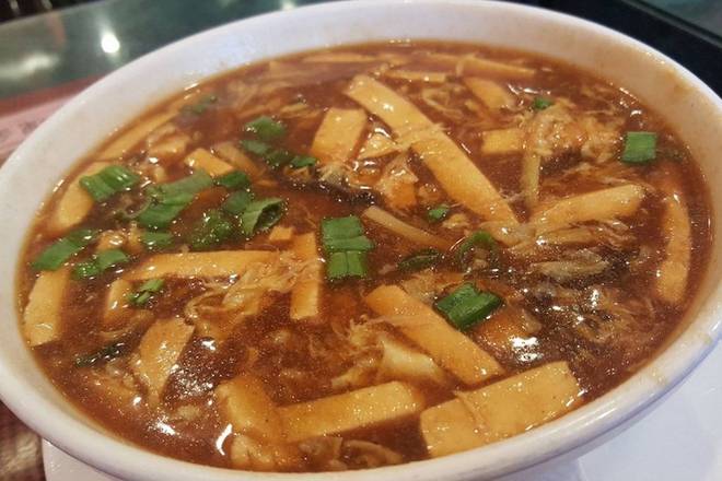Order 酸辣汤小 Hot&Sour Soup food online from Spices 3 Restaurants store, Oakland on bringmethat.com