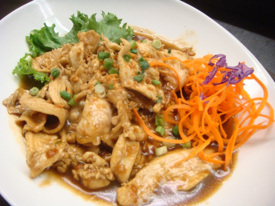 Order R6. Phuket Garlic Talay-(Dinner) -3PD food online from Chaang Thai Restaurant store, Morgantown on bringmethat.com