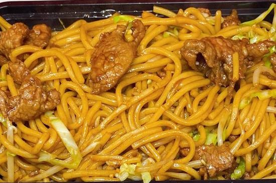 Order Beef Chow Mein food online from Little Chef Chinese store, San Diego on bringmethat.com