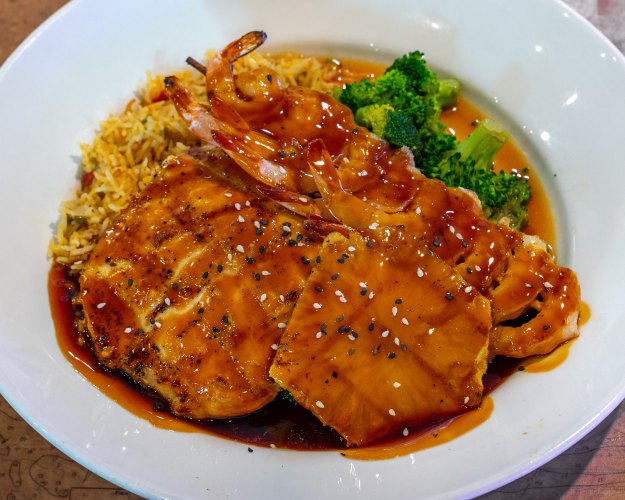 Order Teriyaki Chicken and Shrimp food online from Margaritaville store, San Antonio on bringmethat.com