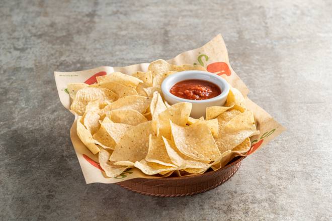 Order Chips & Salsa food online from Chilis store, Woodbridge on bringmethat.com