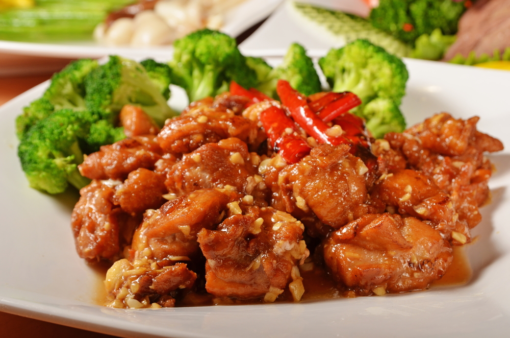 Order 301. General Tso's Chicken food online from Iron Chef store, Phoenix on bringmethat.com