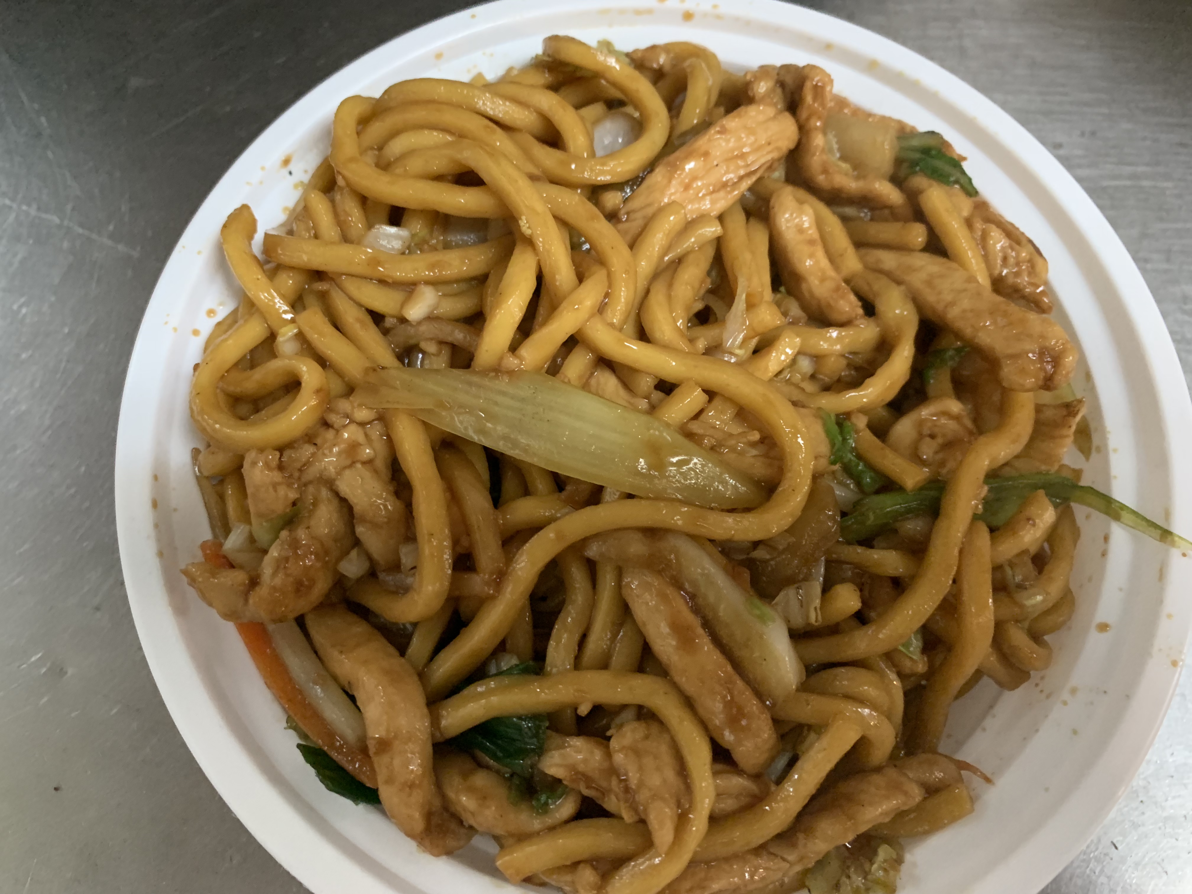 Order Chicken Lo Mein food online from Jade House store, Fort Lee on bringmethat.com
