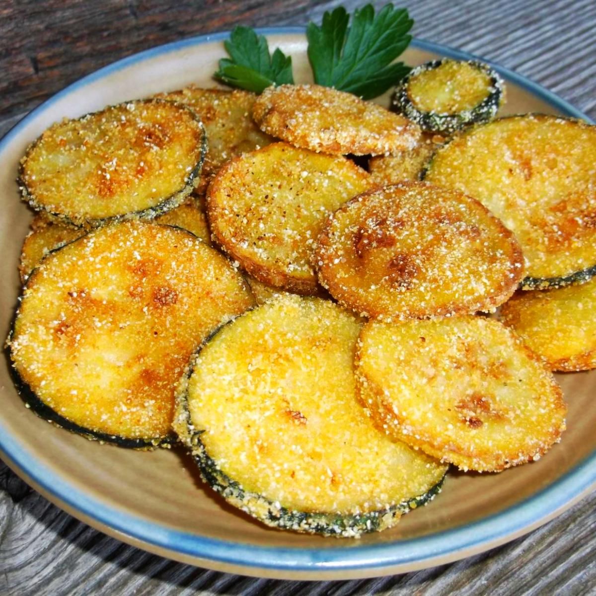 Order Zucchini slices  food online from Rumi Mediterranean Grill House store, Pittsburgh on bringmethat.com