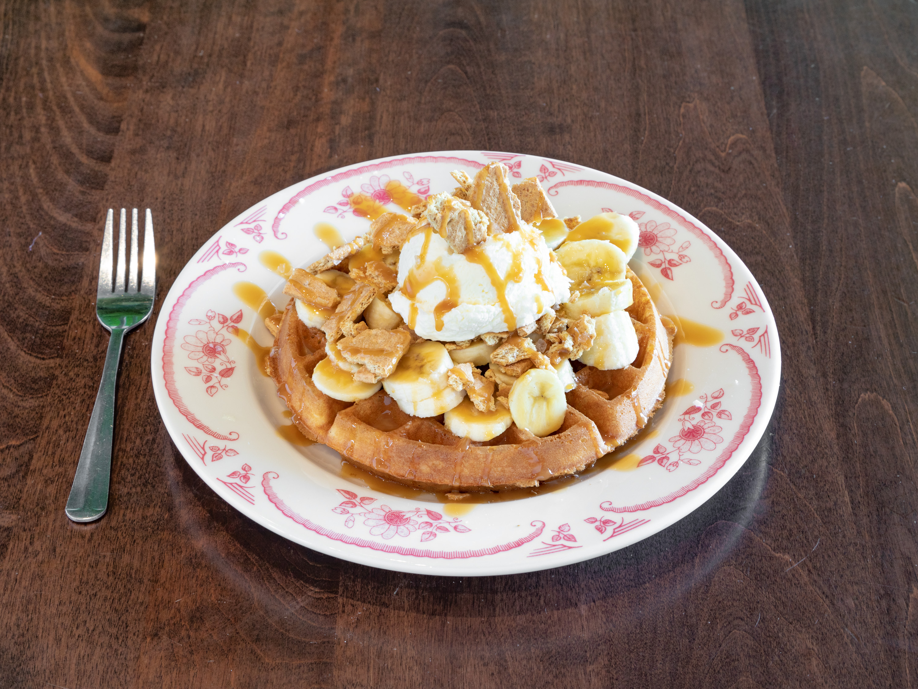 Order Banana Cream Pie Waffles food online from Eggstasy store, Scottsdale on bringmethat.com