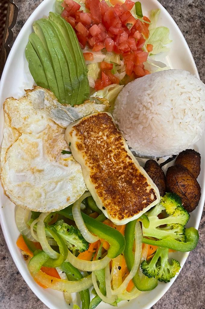 Order Costa Rican Casado Lunch food online from Division Cafe store, Somerville on bringmethat.com