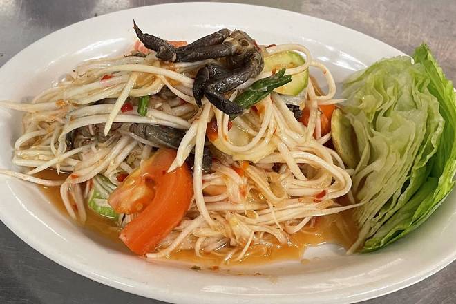 Order Northeastern Style Papaya Salad food online from Thong's Authentic Thai Restaurant store, Green Bay on bringmethat.com