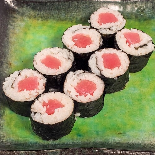 Order Tuna Roll food online from Click Virtual Food Hall store, Houston on bringmethat.com