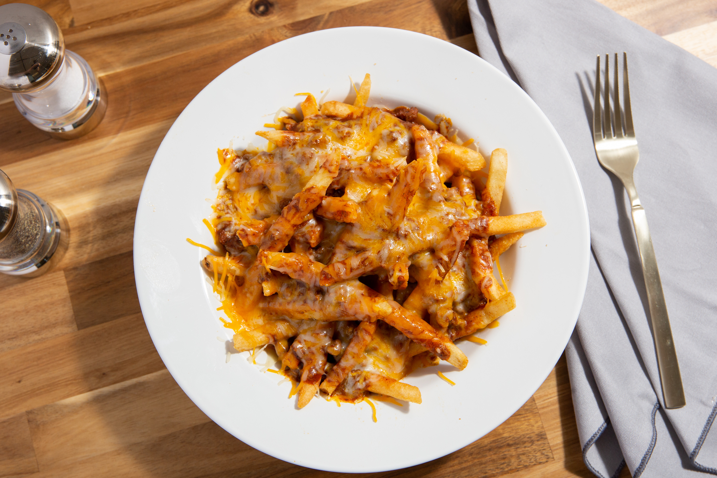 Order Chili Cheese Fries food online from Don Eatery store, Santa Fe Springs on bringmethat.com