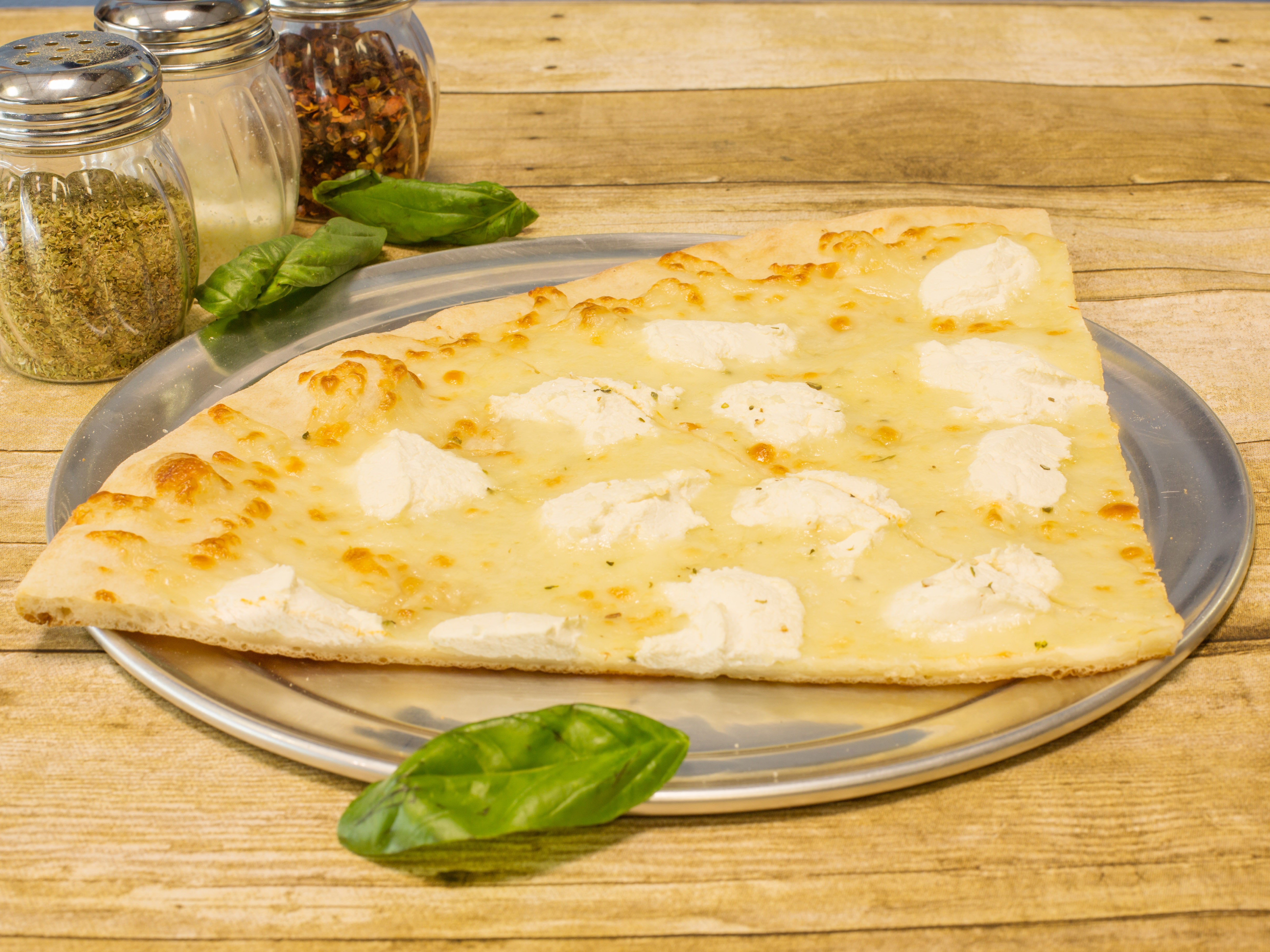 Order White Cheese Pizza food online from Pizzeria Las Americas store, Jersey City on bringmethat.com