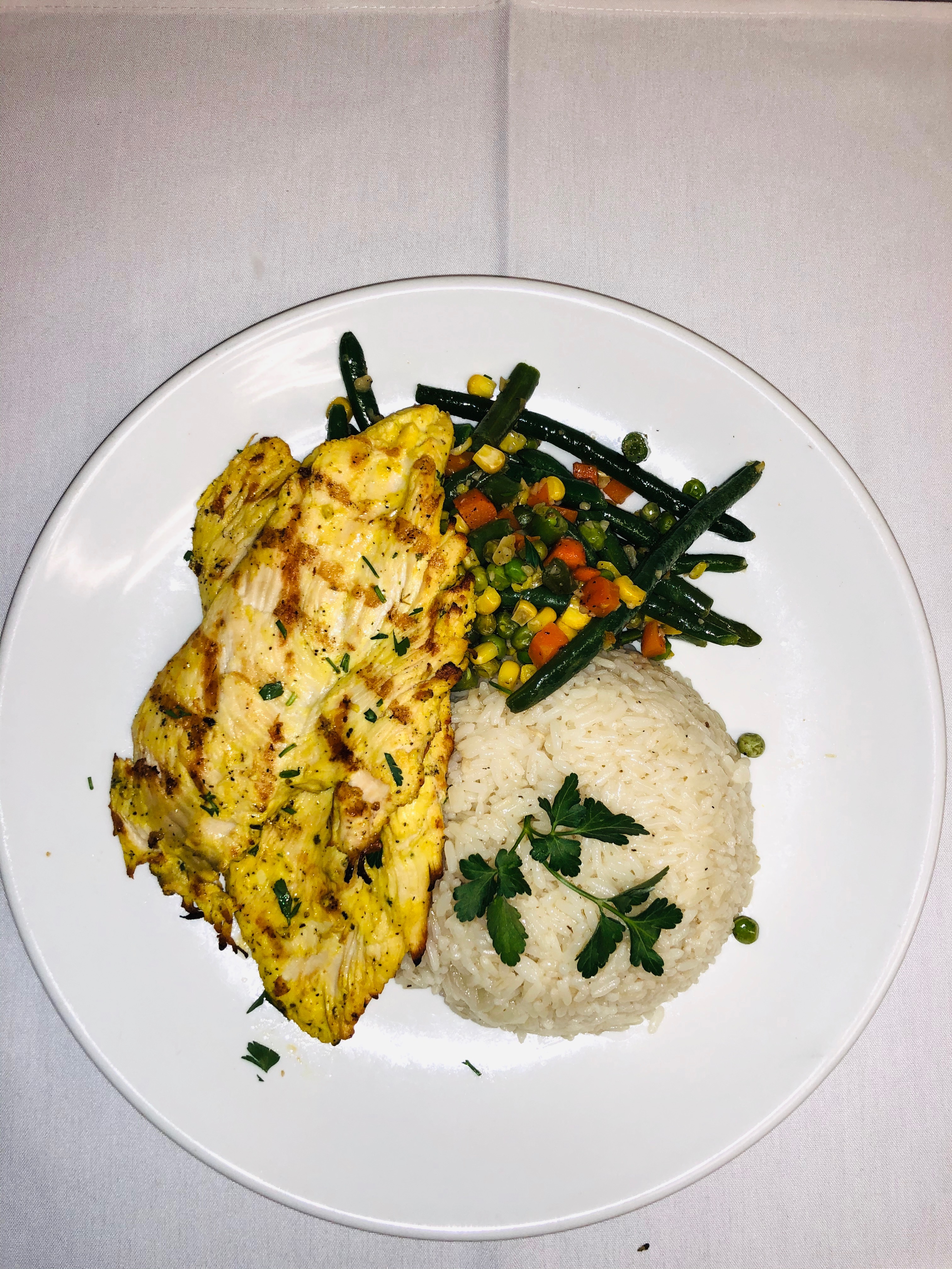 Order Grilled or Blackened Chicken Rice & Vegetables food online from North Sea Tavern store, Southampton on bringmethat.com