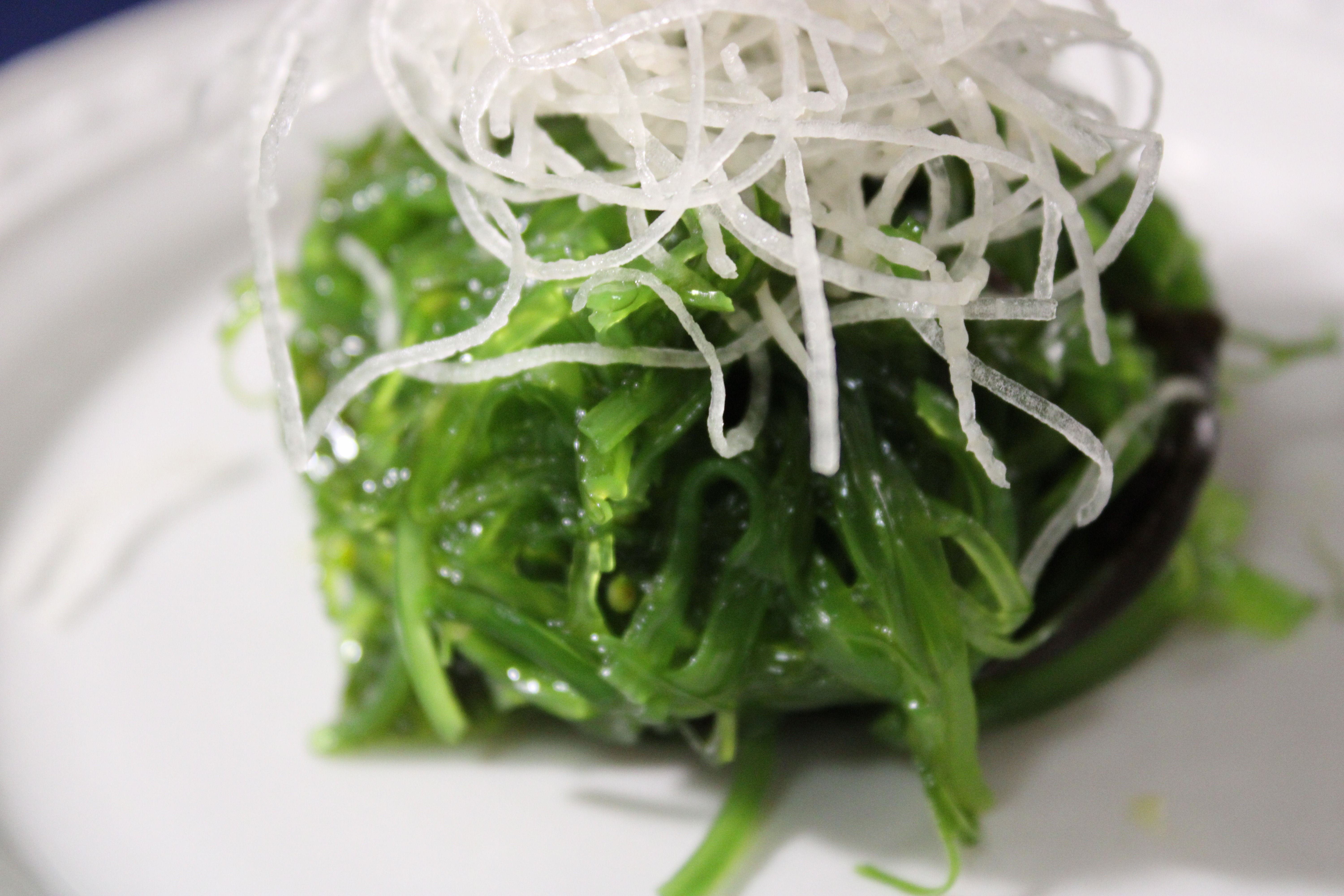 Order Seaweed Salad food online from Kibo Sushi store, Ventura on bringmethat.com