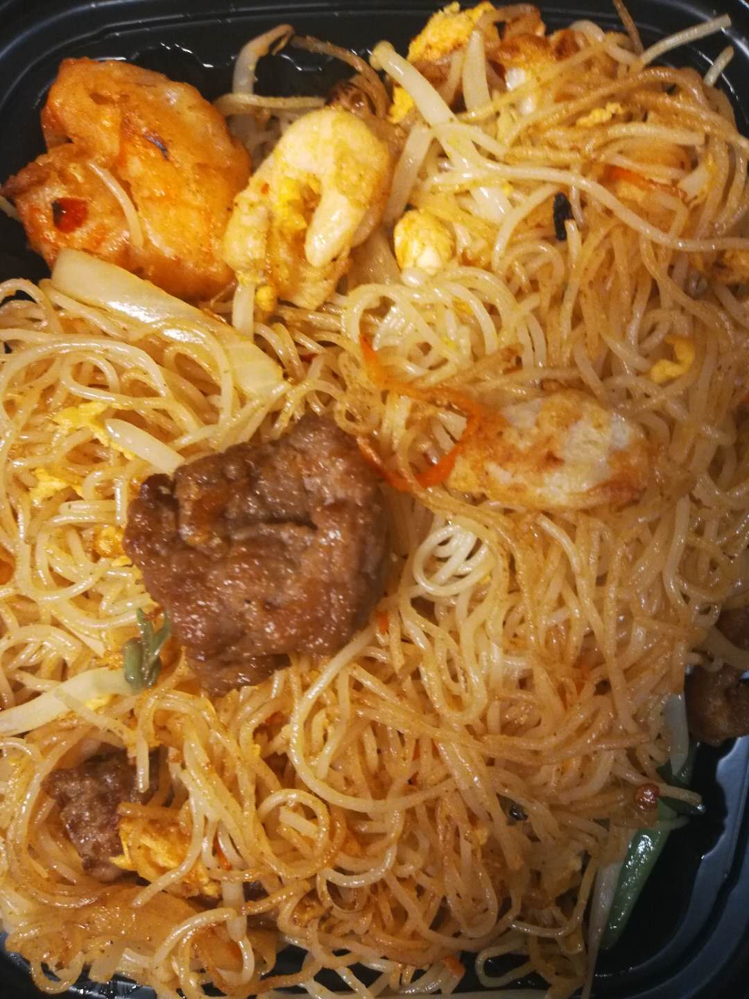 Order 4. Singapore Rice Noodles food online from Taste Of Asia store, Denver on bringmethat.com