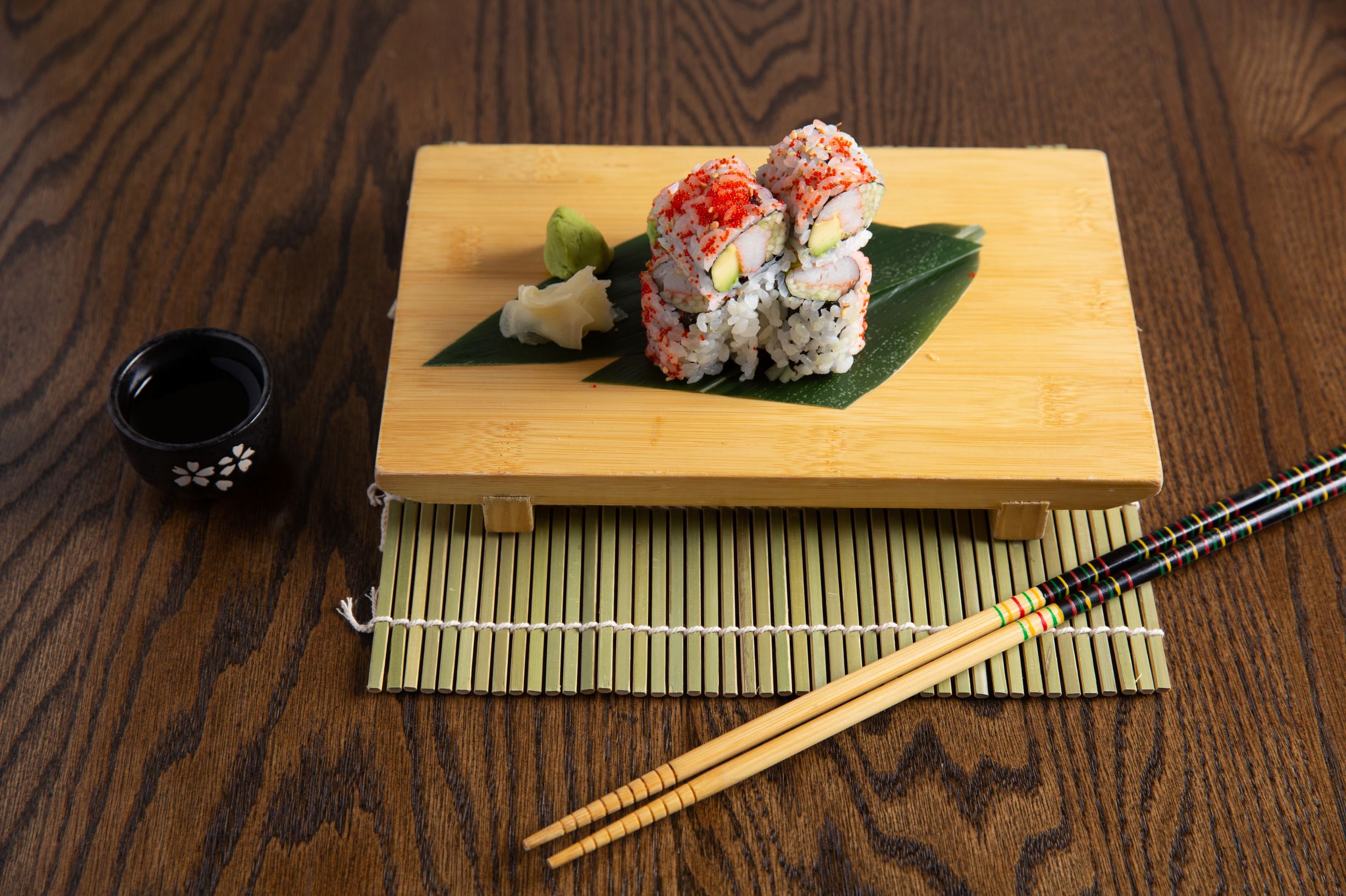 Order California Roll food online from Sushi para japanese restaurant store, New York on bringmethat.com
