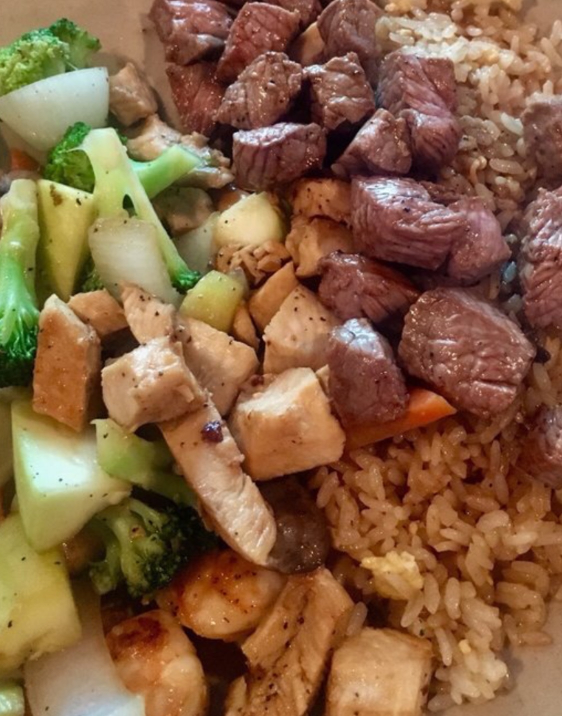 Order Chicken & Steak Hibachi Entree Combo food online from Yummy Asian Bistro store, Fox River Grove on bringmethat.com