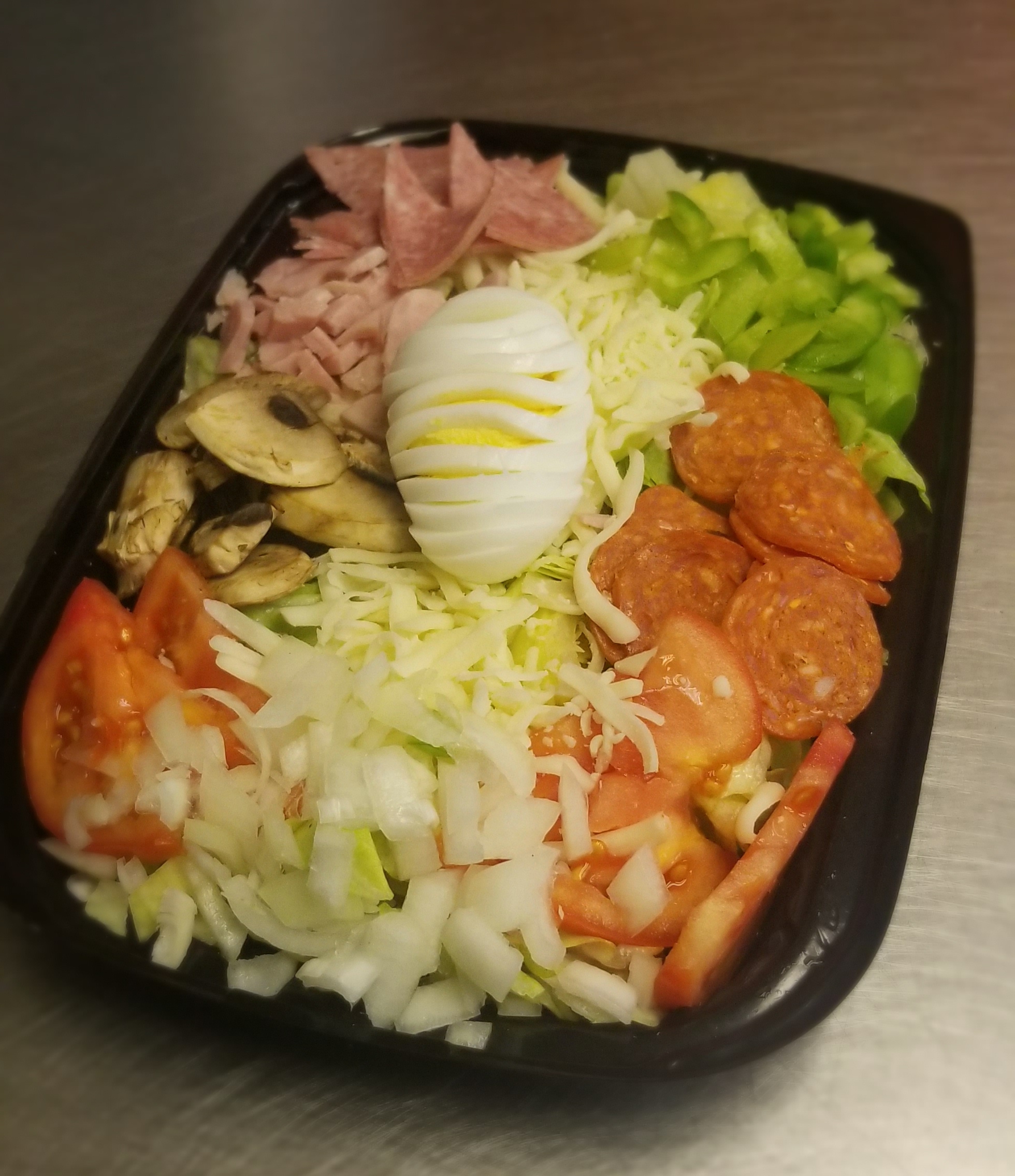 Order Chef Salad food online from Grandma's Pizza and Pasta store, Columbus on bringmethat.com