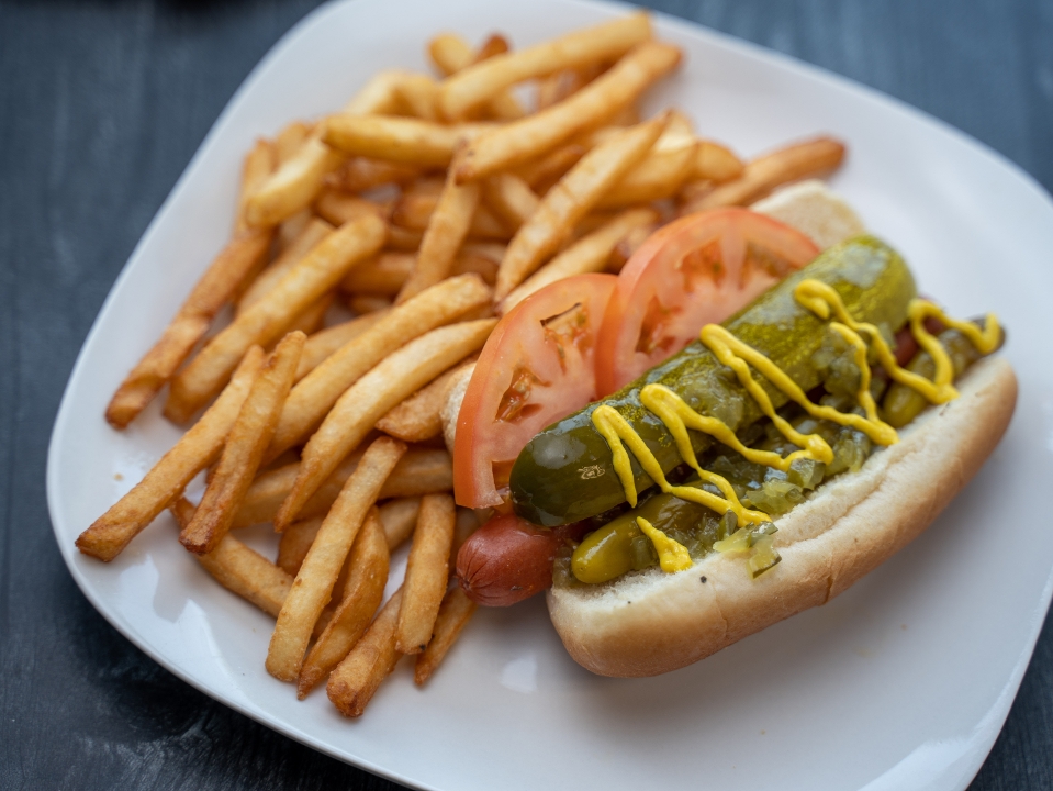 Order Chicago Style Hot Dog food online from Bacci Pizzeria store, Schiller Park on bringmethat.com