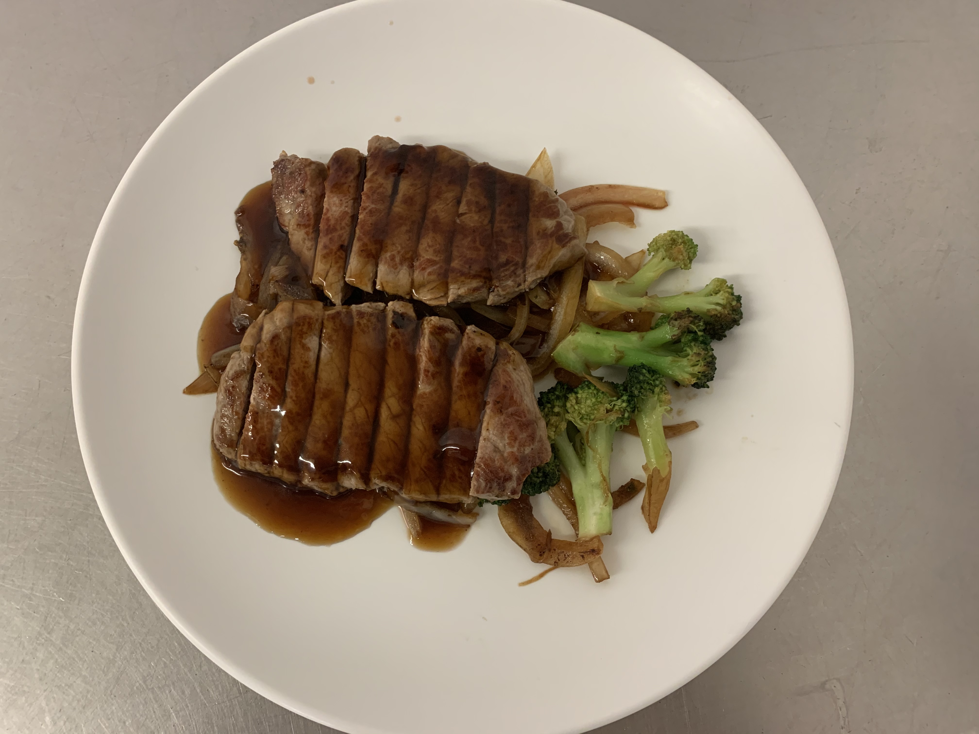 Order 97. Teriyaki Steak food online from Hokkaido Japanese Restaurant store, Harrisonburg on bringmethat.com