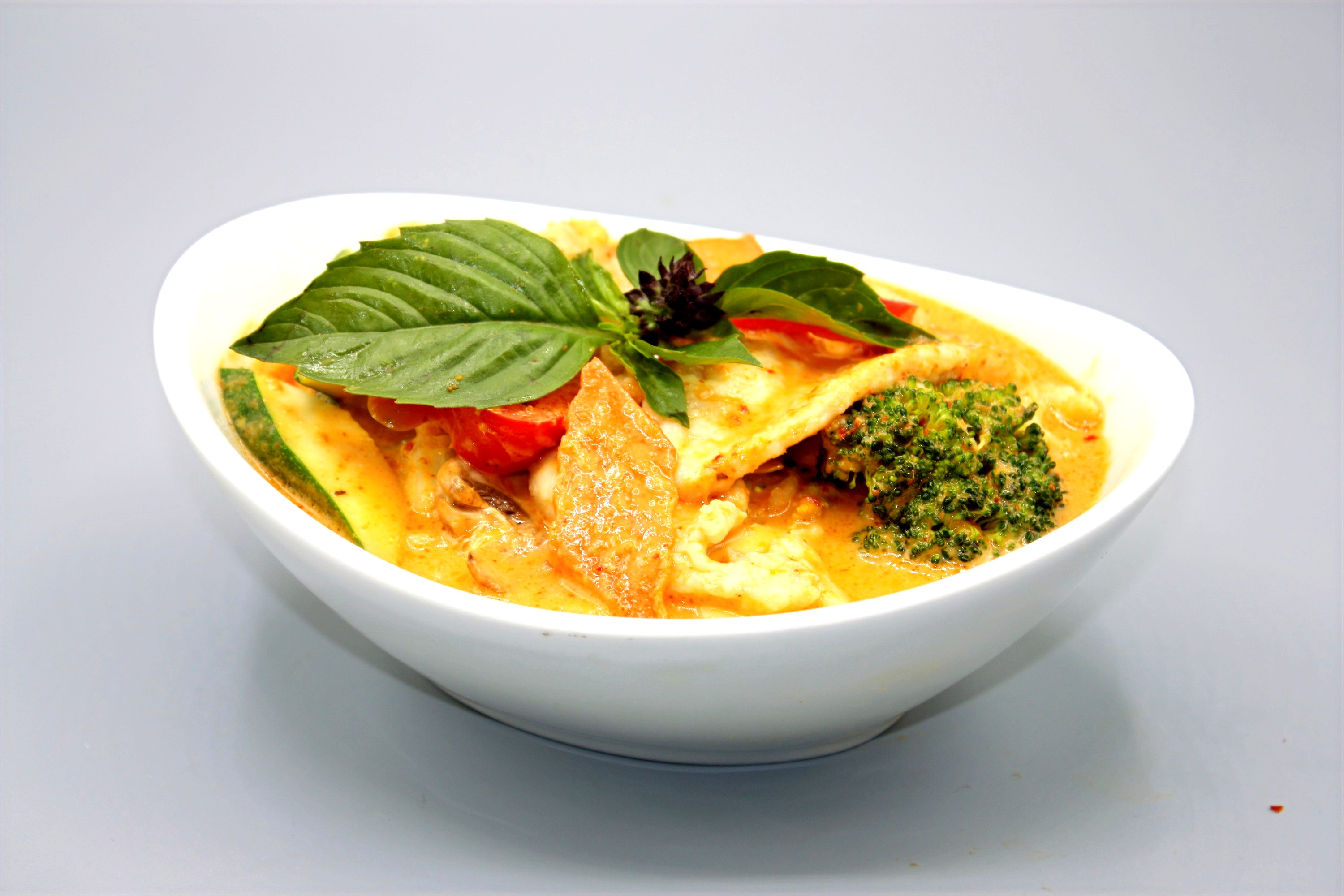 Order Panang Curry Chicken food online from Chau's cafe store, Ashburn on bringmethat.com