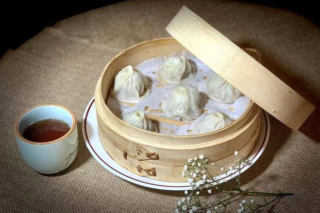 Order Soup Bao (6 pcs) food online from Spicy Panda store, Clear Lake Shores on bringmethat.com