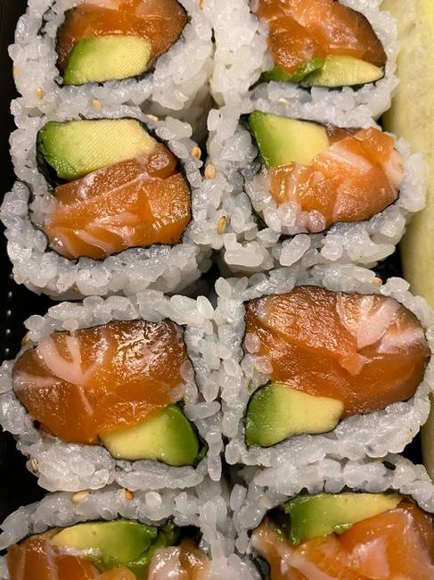 Order Salmon Avocado Roll food online from Bamboo Restaurant store, Southampton on bringmethat.com