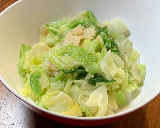 Order Sauteed Chinese Cabbage  蒜蓉包菜 food online from So Tasty store, Bellevue on bringmethat.com