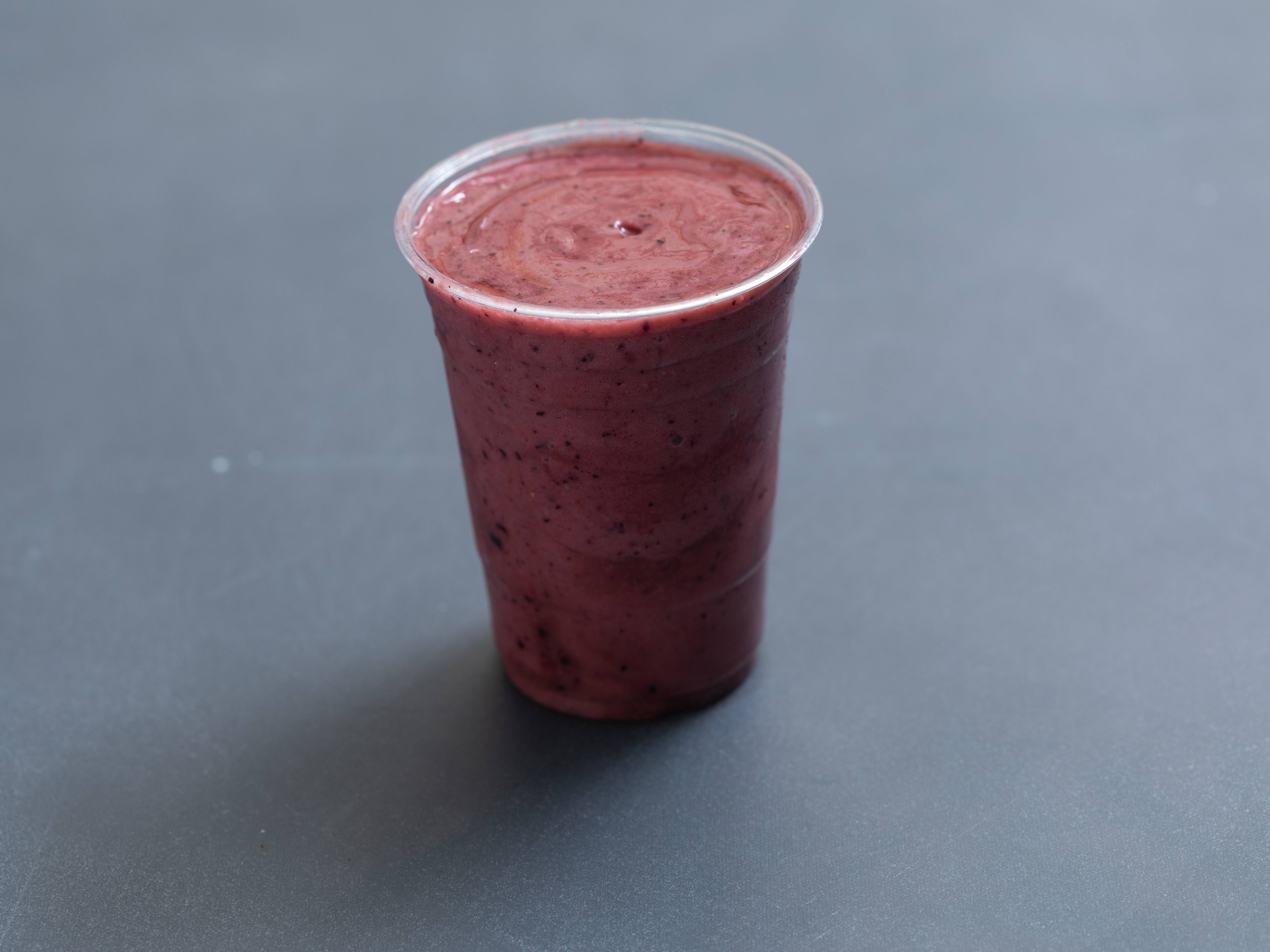 Order Berry Blast Smoothie food online from Bowl Of Heaven store, Fremont on bringmethat.com
