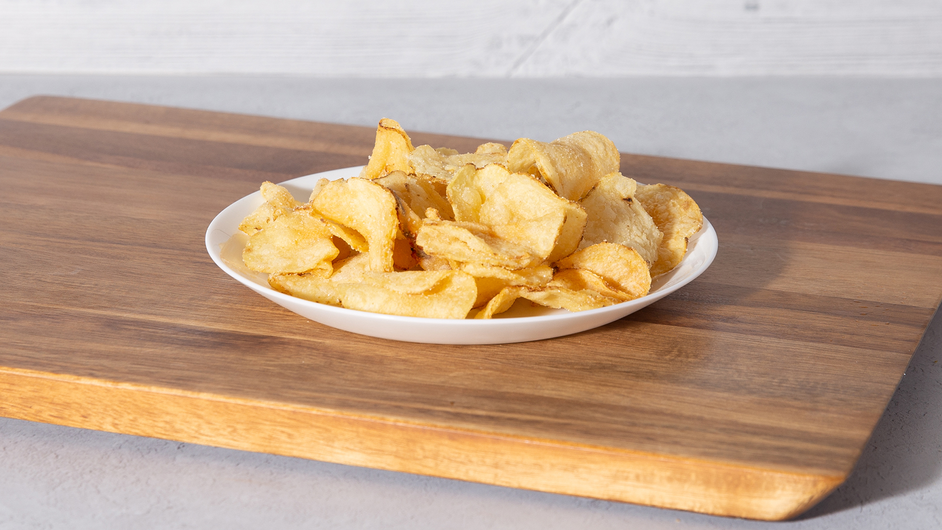Order Potato Chips food online from Sunnyvale Farms Sandwiches store, San Diego on bringmethat.com