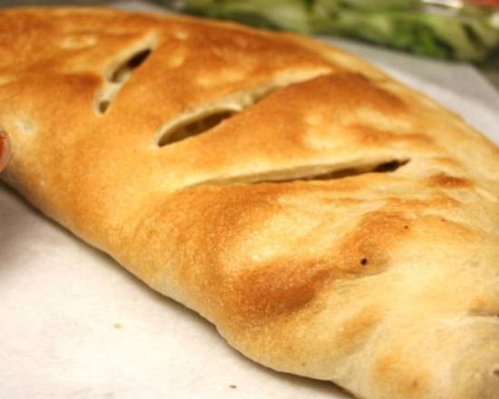 Order Cheese Calzone food online from Quadro Pizza store, Nashville on bringmethat.com