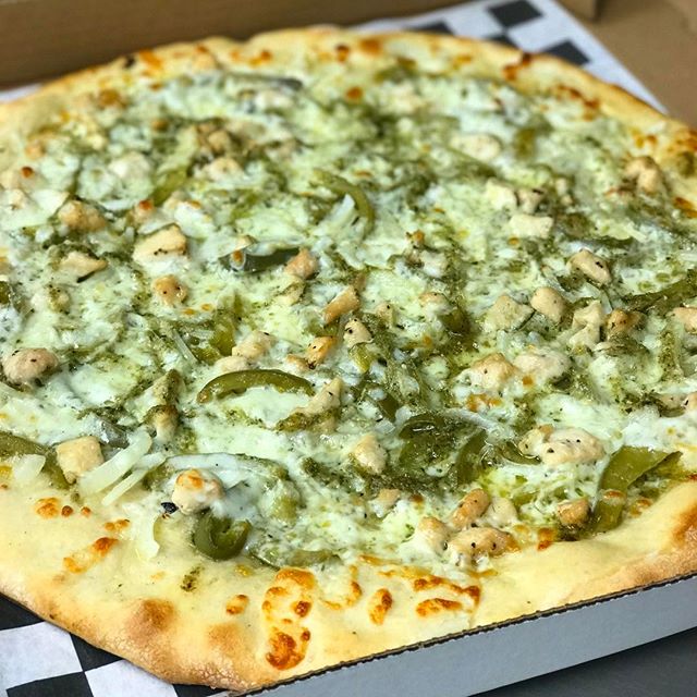 Order Pesto Chicken Pizza food online from Classica Pizza store, Norwalk on bringmethat.com
