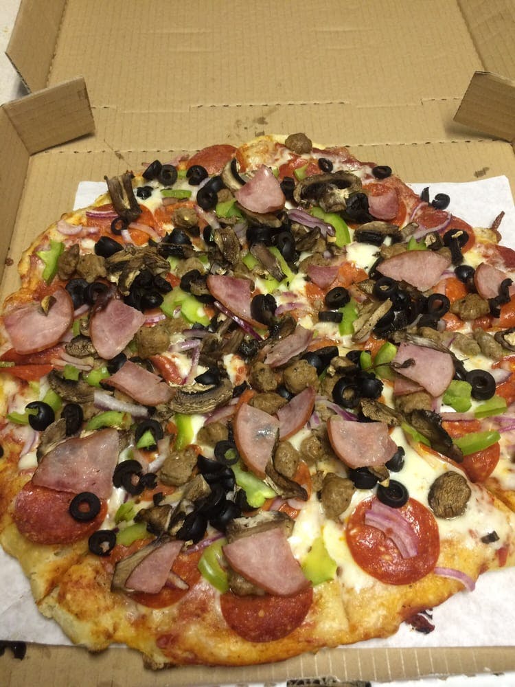 Order Meat Lover's Pizza - Pizza food online from Tarantino's Pizza store, Pahrump on bringmethat.com