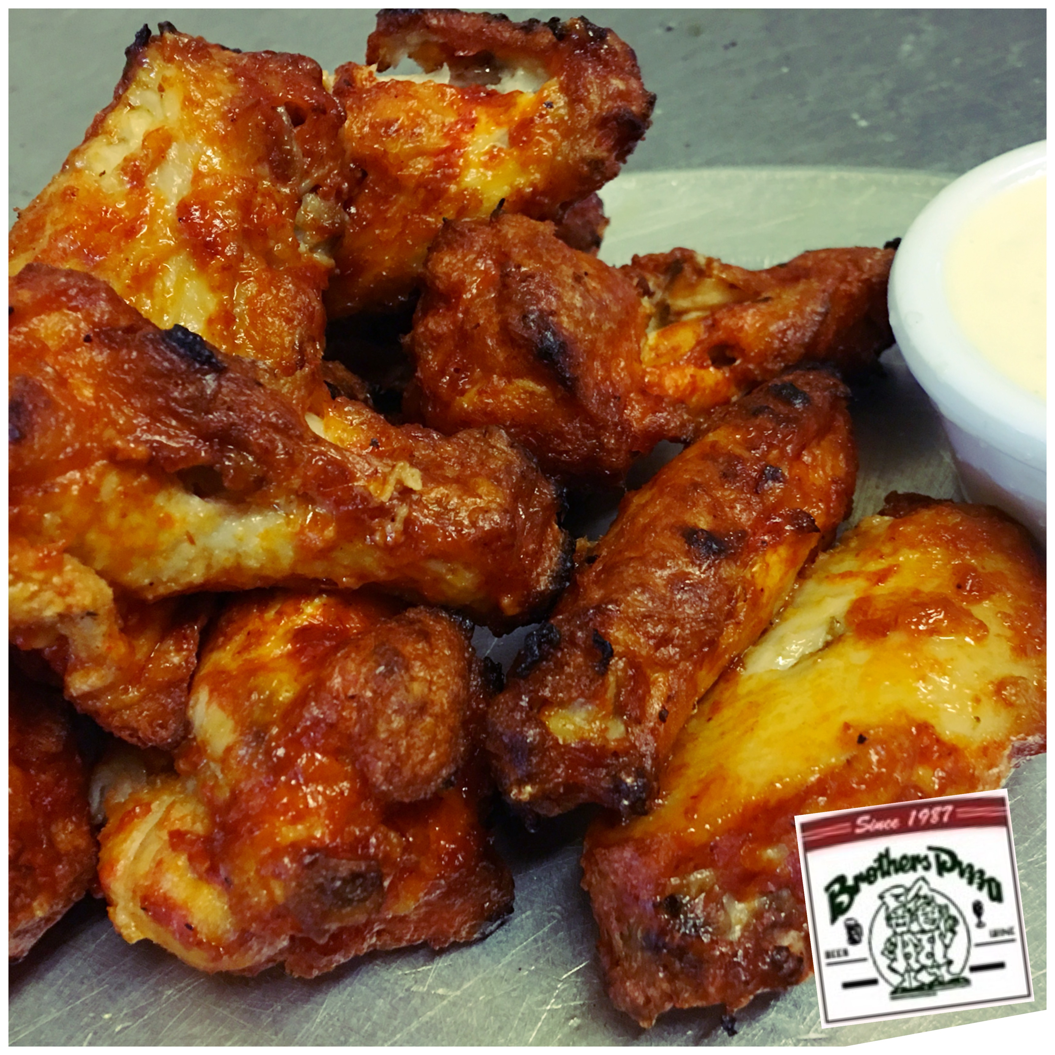 Order Tandoori Wings Appetizer  food online from Brothers Pizza store, San Francisco on bringmethat.com