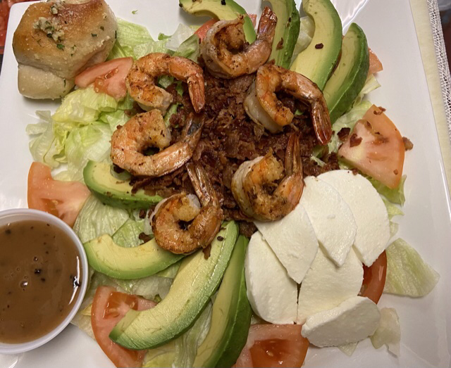 Order Rustica Salad with Grilled Shrimp food online from Pizza Plaza of Souderton store, Souderton on bringmethat.com