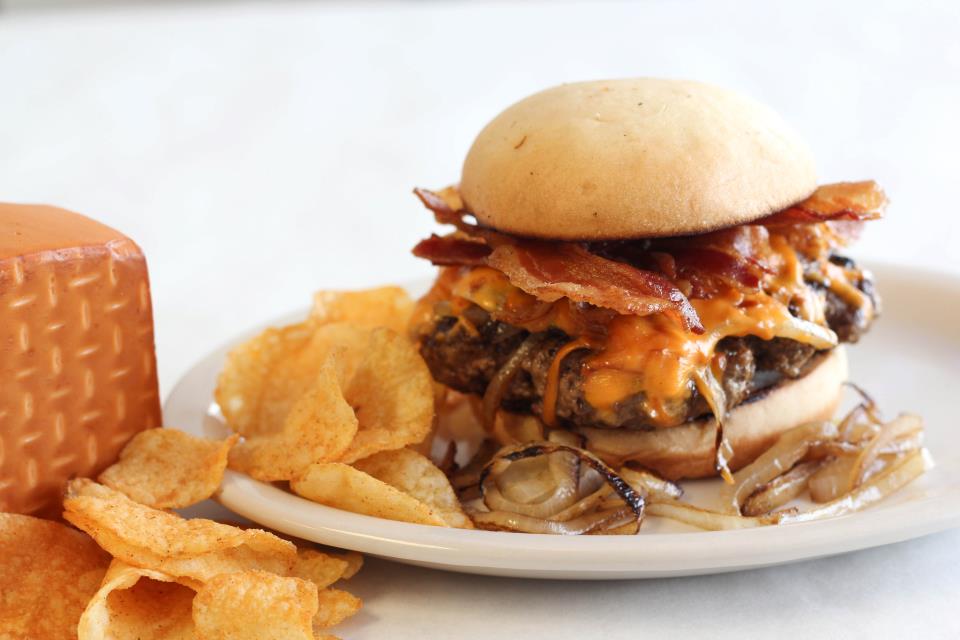 Order Smoked Cheddar Bacon Burger food online from Sax Deli & Grill store, Hendersonville on bringmethat.com