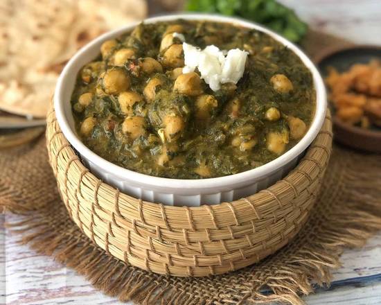 Order Saag Chana food online from Taste Of India store, Albuquerque on bringmethat.com