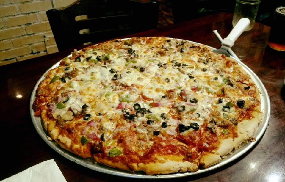 Order Everything Lovers Pizza food online from Rachetti Cafe & Pizzeria store, Flowery Branch on bringmethat.com