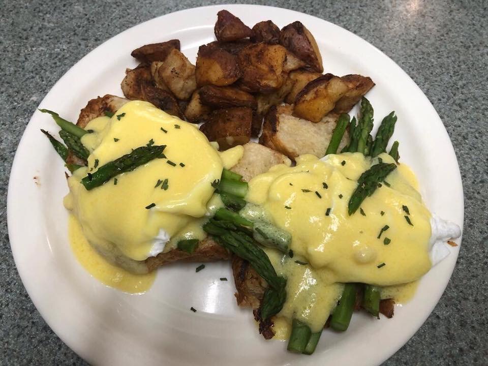 Order Easy Eggs Benedict with Asparagus food online from Granite Street Cafe store, Quincy on bringmethat.com