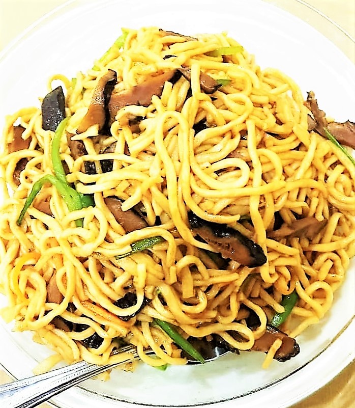 Order 4. Lo Mein food online from Dim Sum Palace store, New York on bringmethat.com