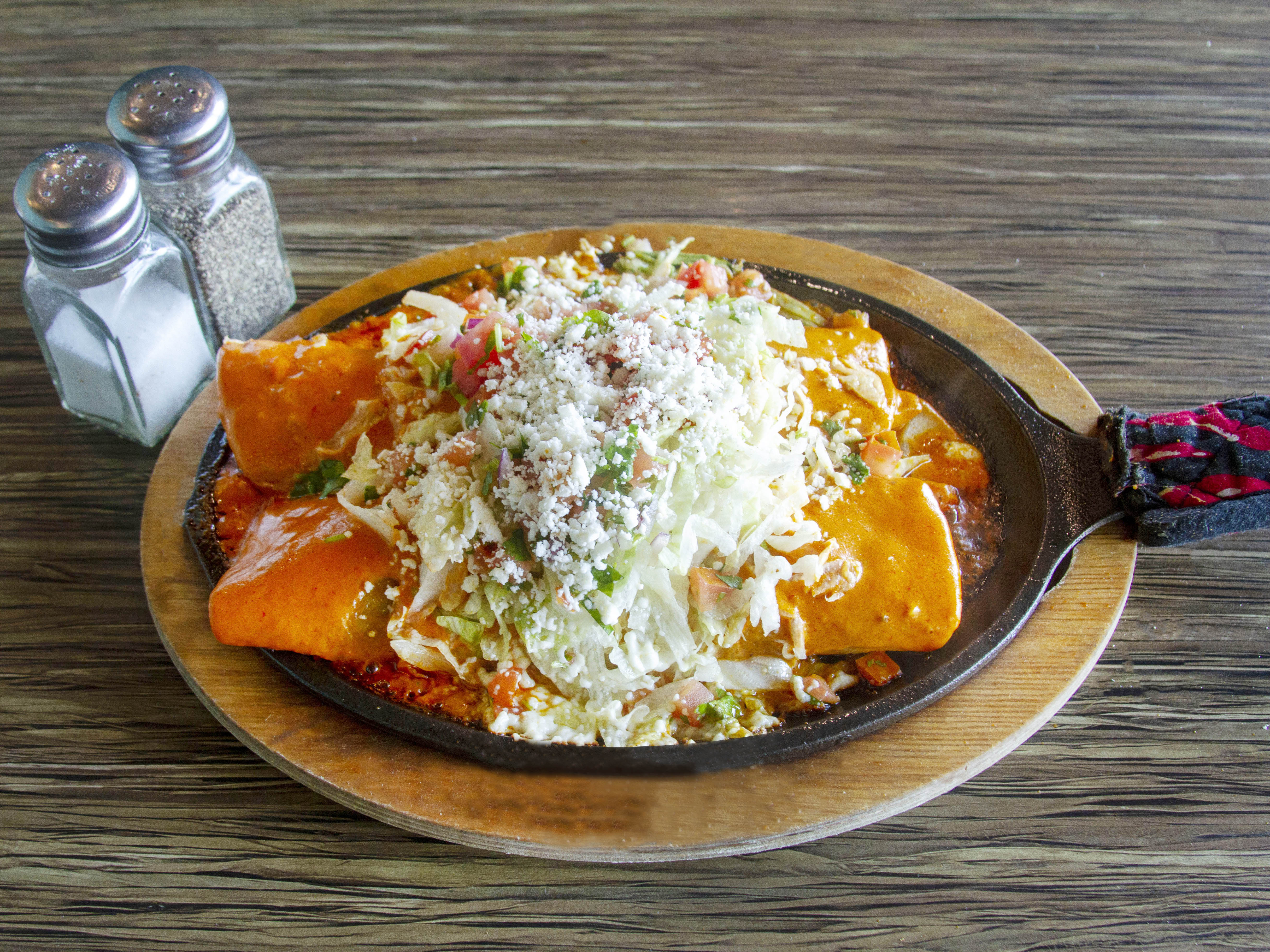 Order Sizzling Enchiladas food online from Que Pasa Mexican Cafe store, Visalia on bringmethat.com